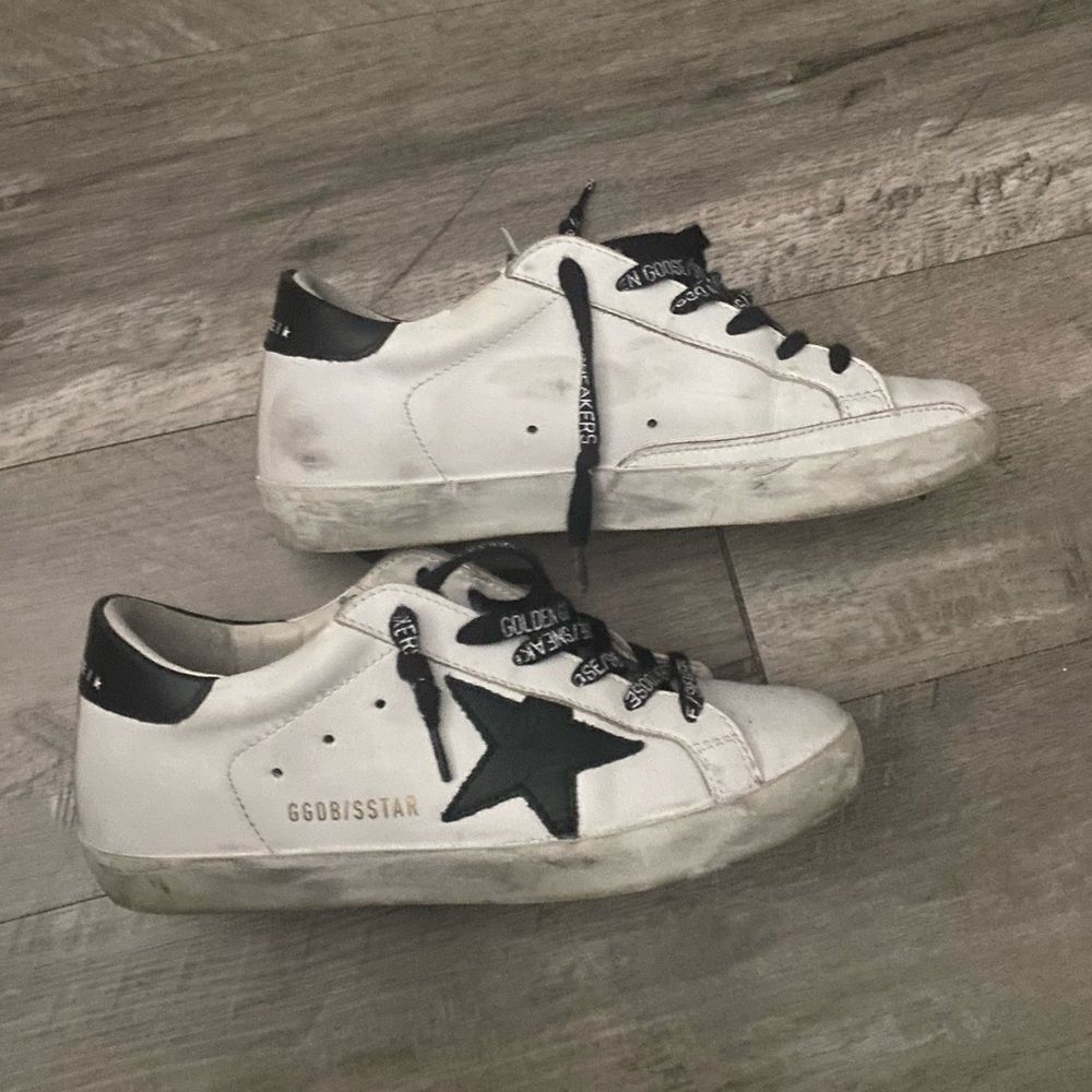 White distressed Golden Goose sneakers